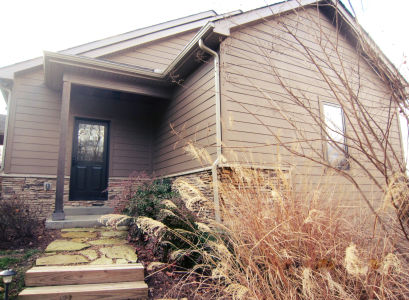 Vacation Cabin Sideentry